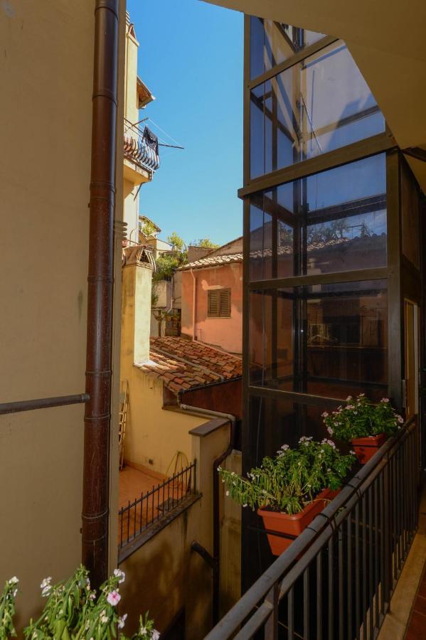 Campo De Fiori Relais Aparthotel Rome Exterior photo