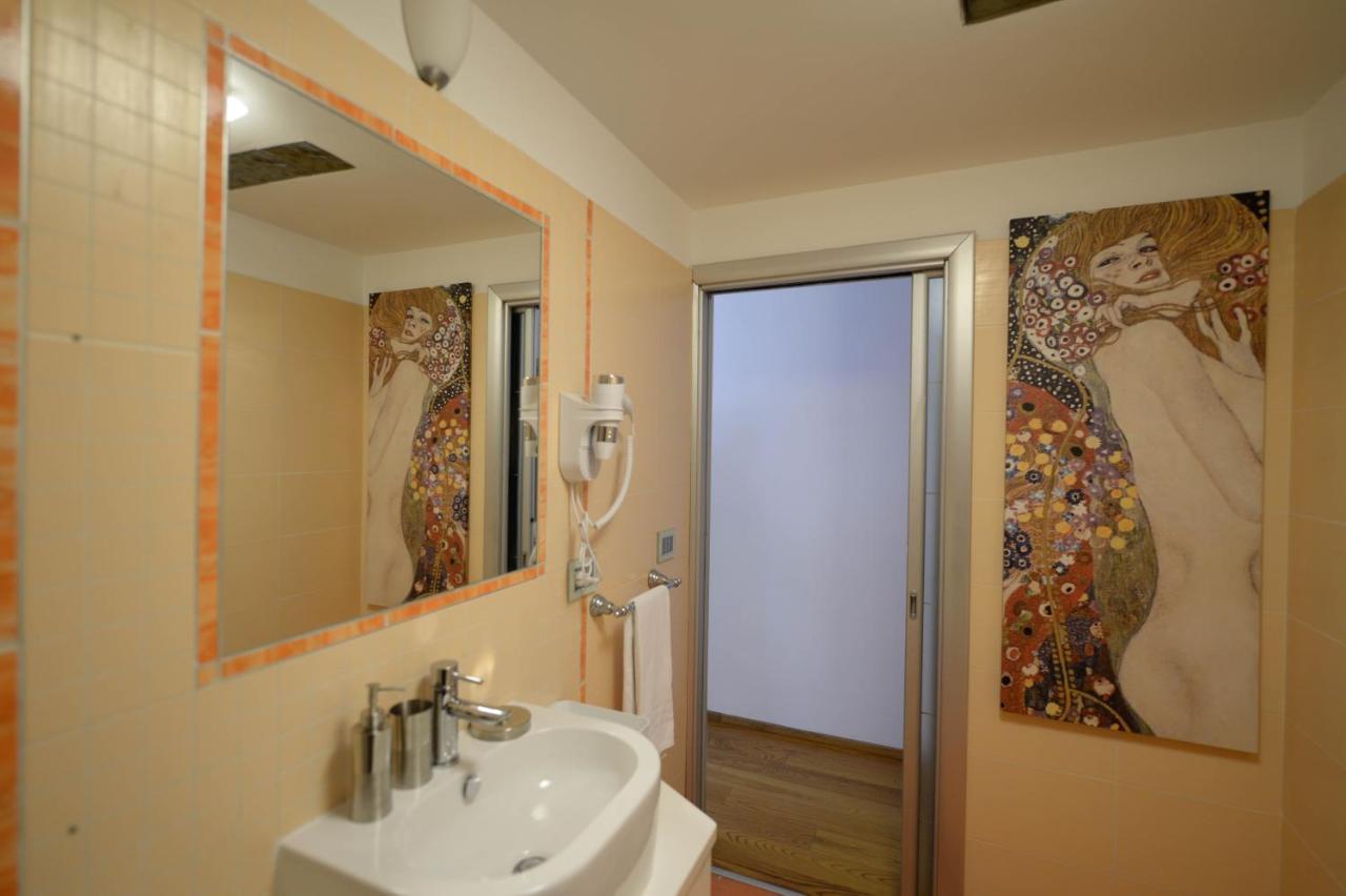Campo De Fiori Relais Aparthotel Rome Exterior photo