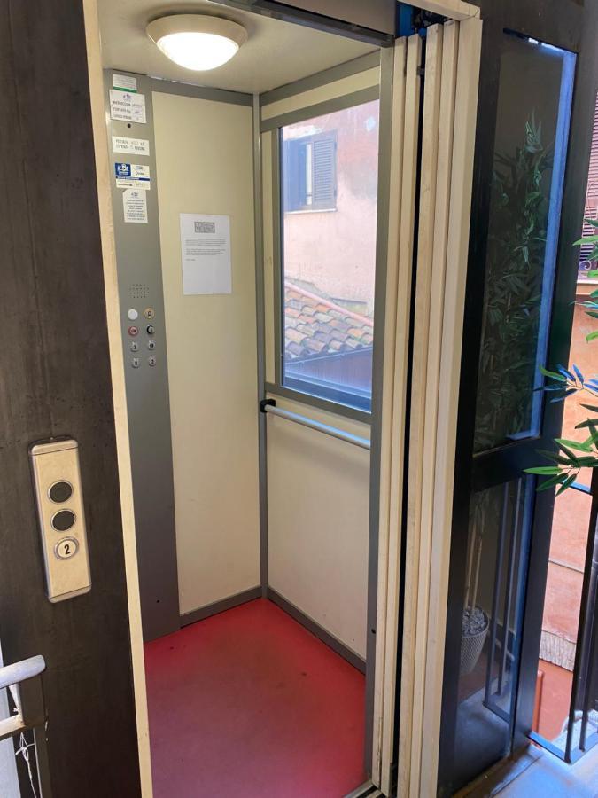 Campo De Fiori Relais Aparthotel Rome Exterior photo